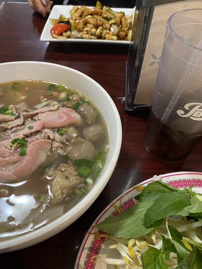Lakeshore Pho Asian Restaurant